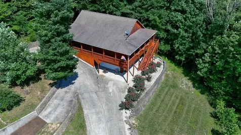 2086 Martin Pierce Road Cub Run KY 42729