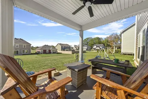 9351 Woodgate Circle Alvaton KY 42122