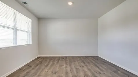 9131 Sundangrass Court Bowling Green KY 42104