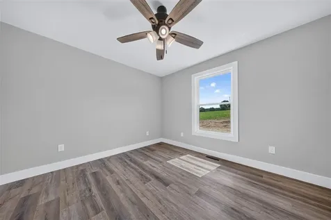 100 Head Lane Russellville KY 42276