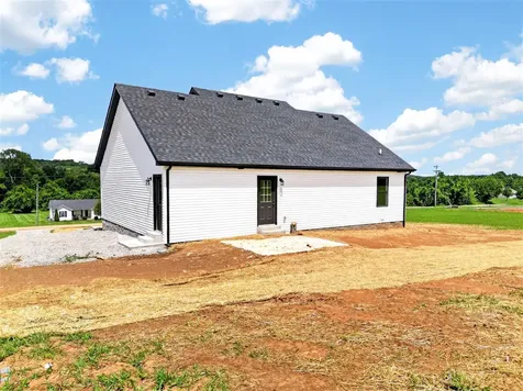 100 Head Lane Russellville KY 42276