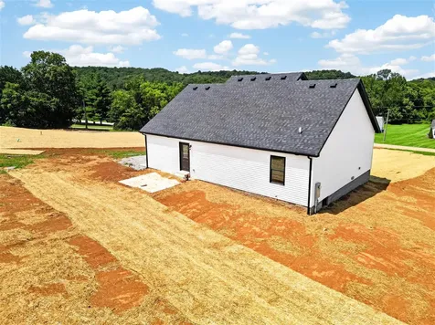 100 Head Lane Russellville KY 42276