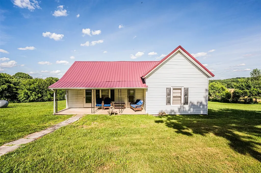 370 Ray Walker Road Russellville KY 42276