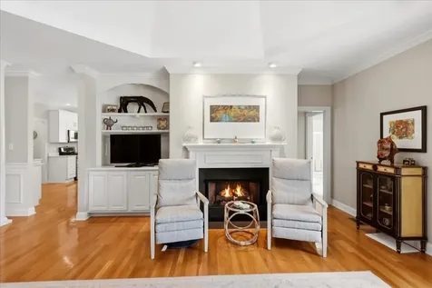1605 Camden Court Bowling Green KY 42103