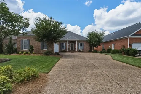 1605 Camden Court Bowling Green KY 42103