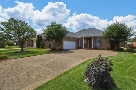 1605 Camden Court Bowling Green KY 42103