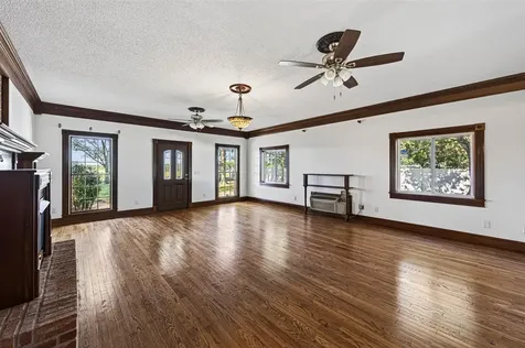 1800 Plano Road Bowling Green KY 42103