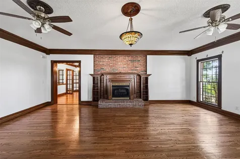 1800 Plano Road Bowling Green KY 42103