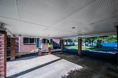 1800 Plano Road Bowling Green KY 42103