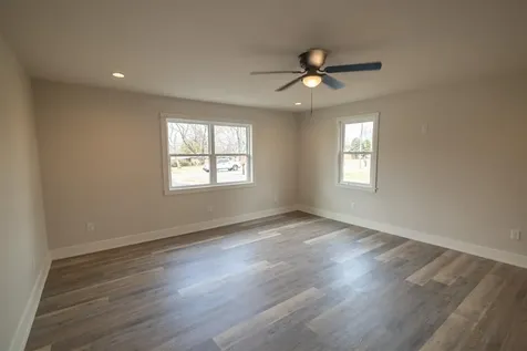 2720 Apache Drive Bowling Green KY 42104