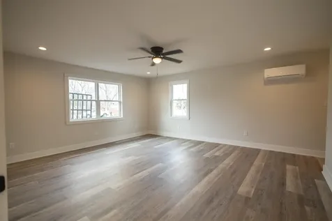 2720 Apache Drive Bowling Green KY 42104