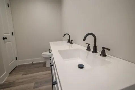 2720 Apache Drive Bowling Green KY 42104