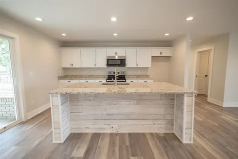 2720 Apache Drive Bowling Green KY 42104