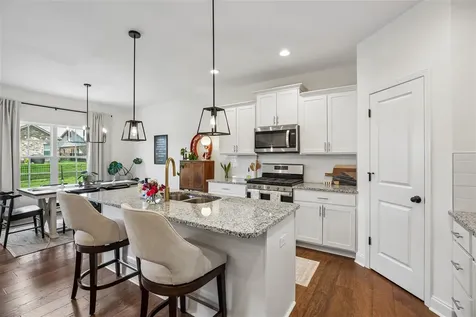 735 Denver Lane Bowling Green KY 42103