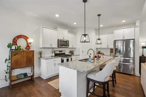 735 Denver Lane Bowling Green KY 42103