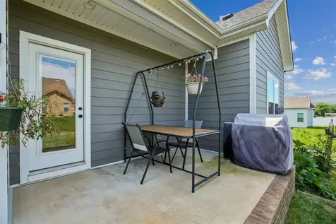 735 Denver Lane Bowling Green KY 42103