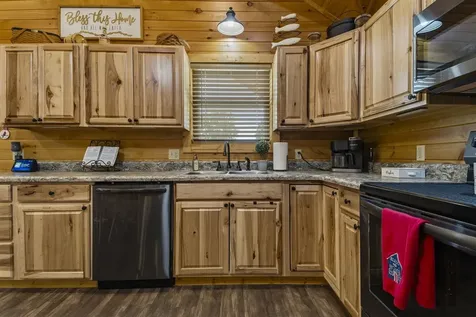 102 Scenic Drive Mammoth Cave KY 42259