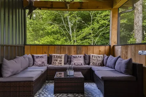 102 Scenic Drive Mammoth Cave KY 42259