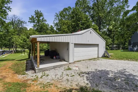 102 Scenic Drive Mammoth Cave KY 42259