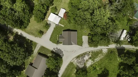 102 Scenic Drive Mammoth Cave KY 42259