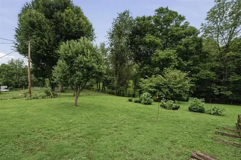 670 Clark Circle Bowling Green KY 42103