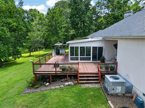 100 Tolbert Lane Dunmor KY 42339