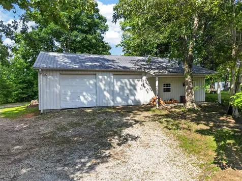 100 Tolbert Lane Dunmor KY 42339