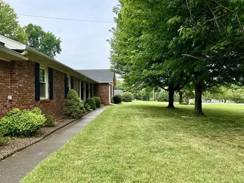 1010 S College Street Franklin KY 42134