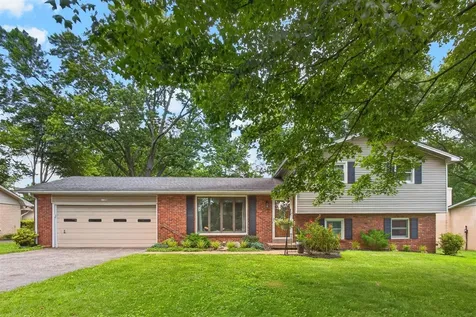 2756 Cheyenne Drive Bowling Green KY 42104