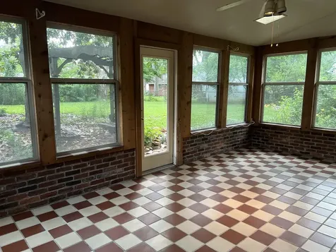 2707 Kiwanis Court Bowling Green KY 42104