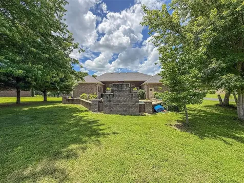 48 Oakwind Road Glasgow KY 42141