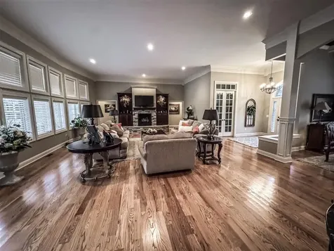 48 Oakwind Road Glasgow KY 42141