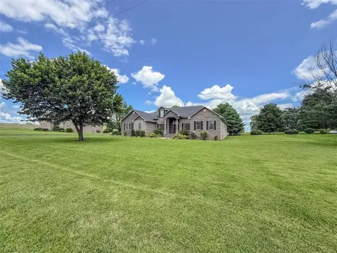 48 Oakwind Road Glasgow KY 42141