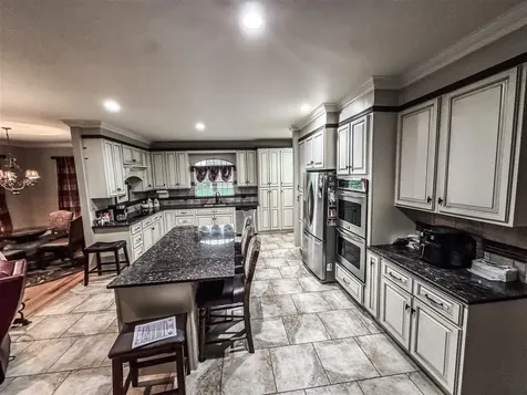 48 Oakwind Road Glasgow KY 42141