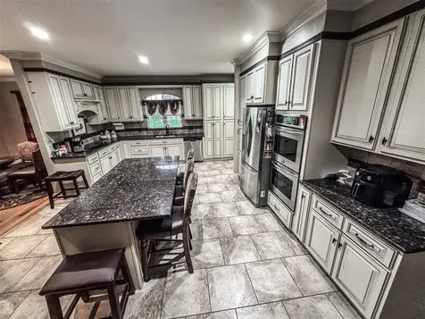 48 Oakwind Road Glasgow KY 42141