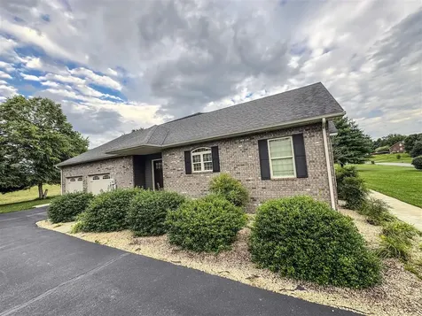 48 Oakwind Road Glasgow KY 42141