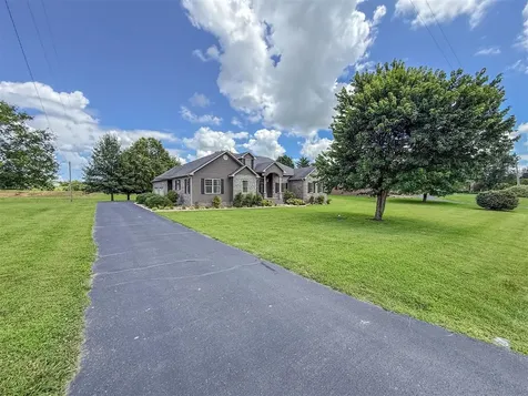 48 Oakwind Road Glasgow KY 42141