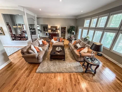 48 Oakwind Road Glasgow KY 42141