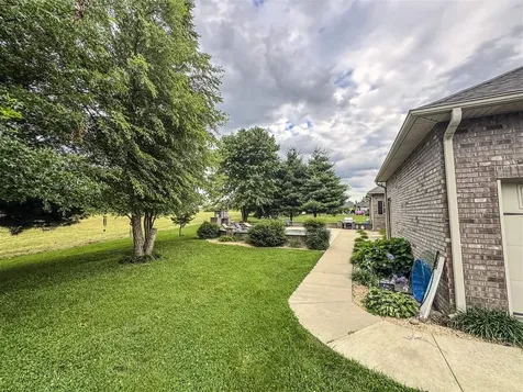 48 Oakwind Road Glasgow KY 42141