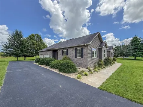 48 Oakwind Road Glasgow KY 42141