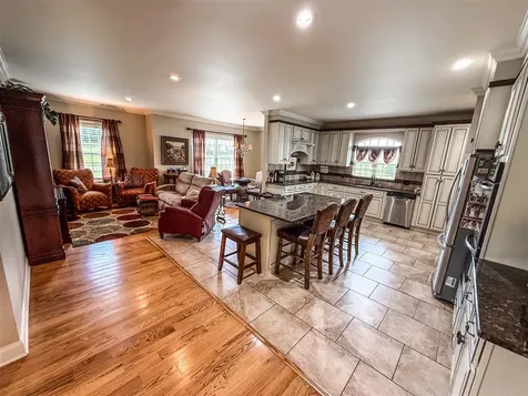 48 Oakwind Road Glasgow KY 42141