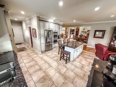 48 Oakwind Road Glasgow KY 42141