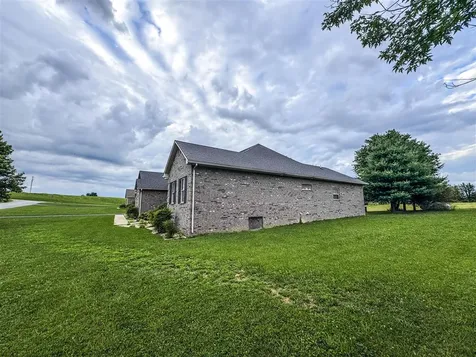 48 Oakwind Road Glasgow KY 42141