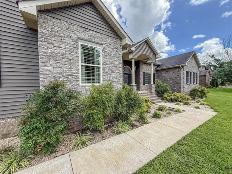 48 Oakwind Road Glasgow KY 42141