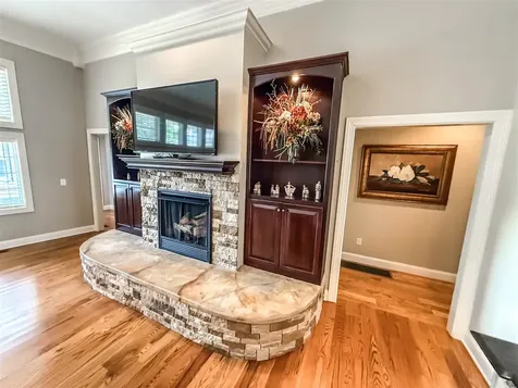 48 Oakwind Road Glasgow KY 42141