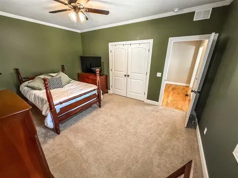 48 Oakwind Road Glasgow KY 42141