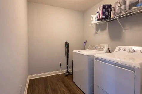 532 White Dogwood Circle Bowling Green KY 42101