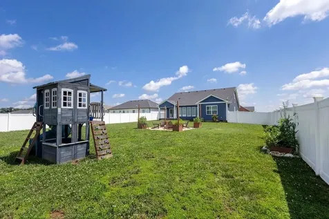 532 White Dogwood Circle Bowling Green KY 42101