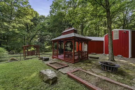 4331 Beaver Dam Road Morgantown KY 42261