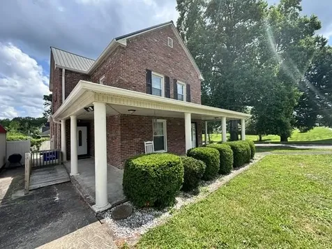 602 E Broad Street Central City KY 42330